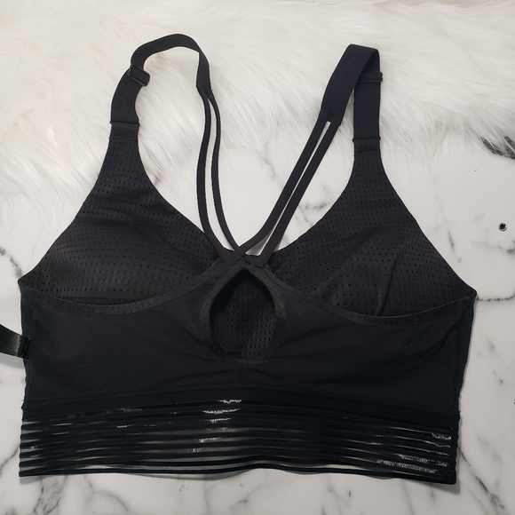 Victoria Sport Black Mesh Sports Bra
34D - Picture 5 of 7